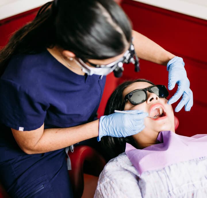 dental implant top photo